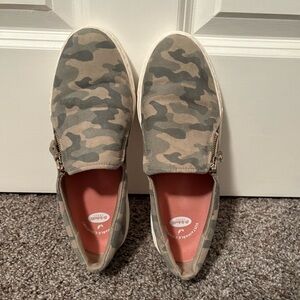 Dr. Scholl's Women’s Camo Slip-On Shoes 8